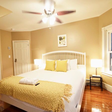 Private Bedrooms Long Term Stays プロビデンス エクステリア 写真